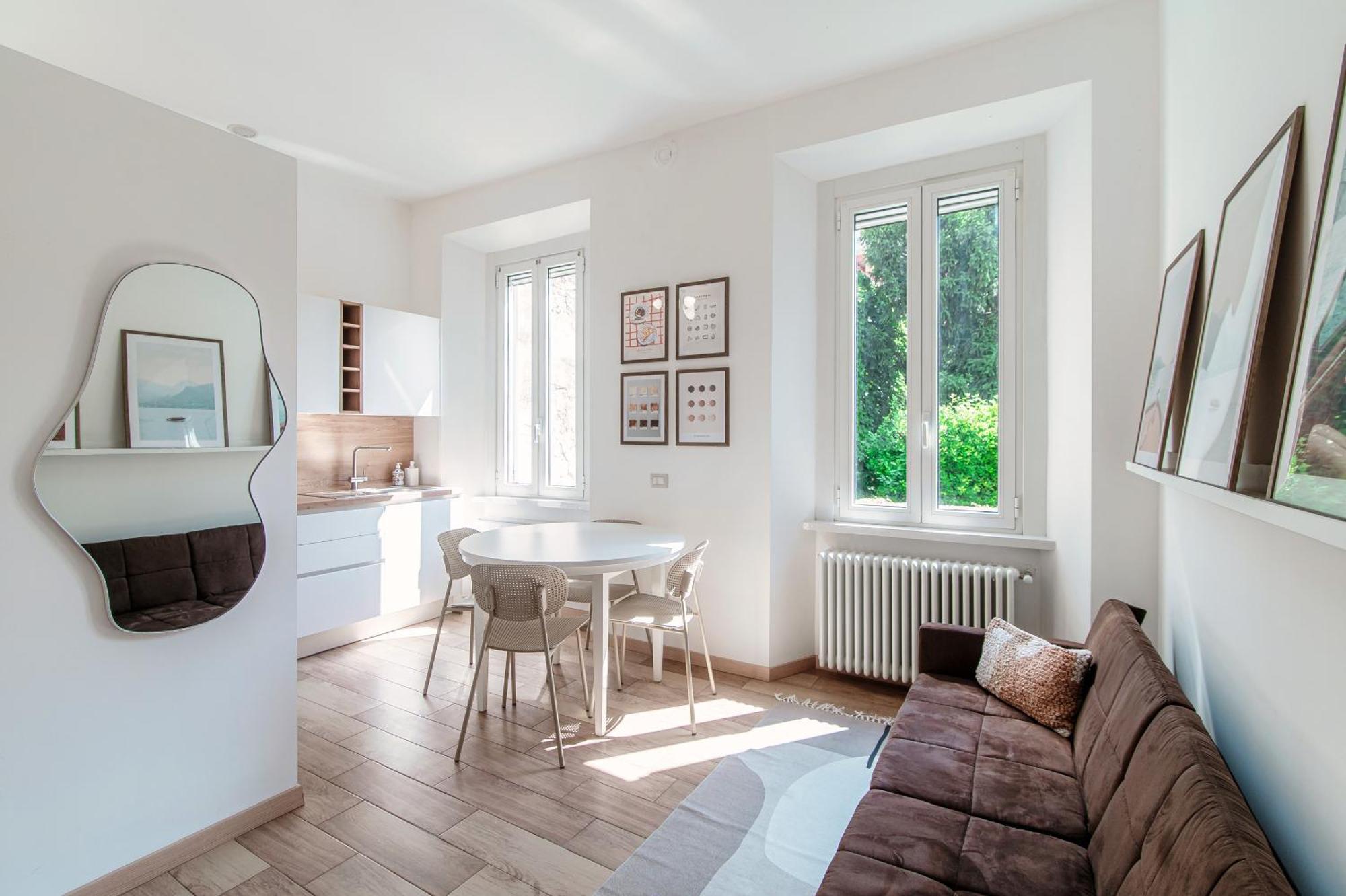 Casa Giulini - The House Of Travelers Apartment Como Exterior photo